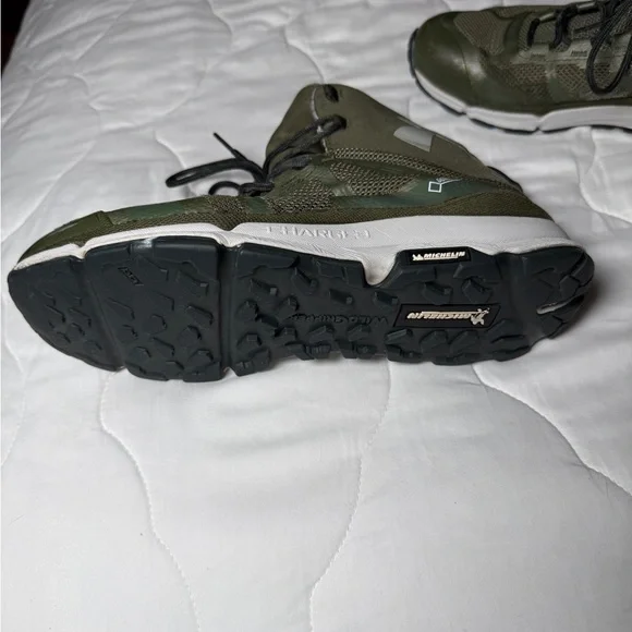 🔥 Under Armour Men’s Charged Core Mid Boots Gore-Tex — Size 9 — OD Green 🔥 - Picture 10 of 17